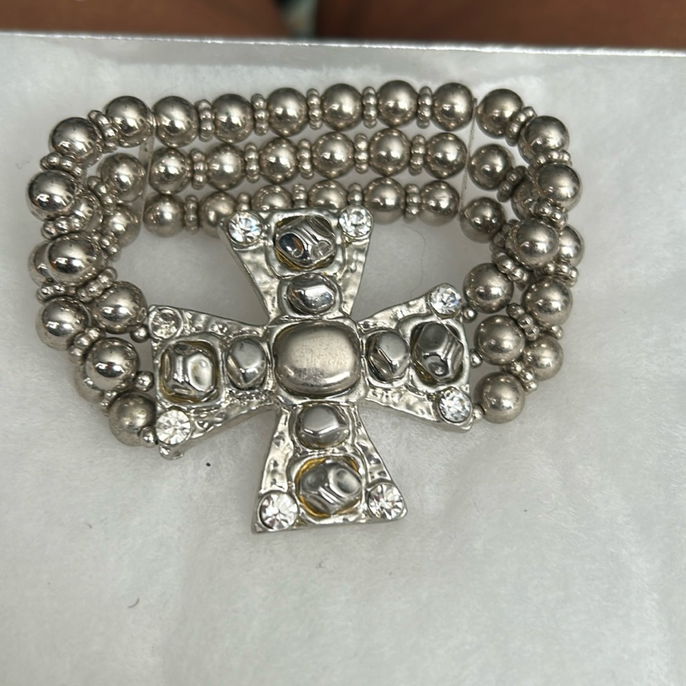 Silver Cross. Bracelet